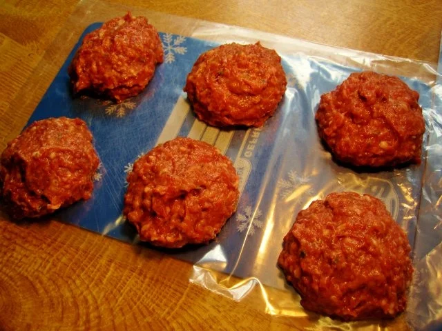 Rezept: Leberknödel, Sauerkraut und Püree mit Zwiebeln ... Bild Nr. 2 Leberknödel, Sauerkraut und Püree mit Zwiebeln ... - Rezept - Bild Nr. 2