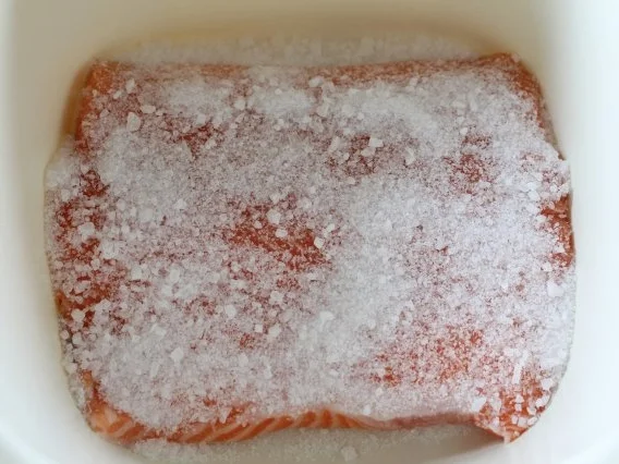 Gebeizter- Lachs mit Honig-Senf-Soße - Rezept - Bild Nr. 4