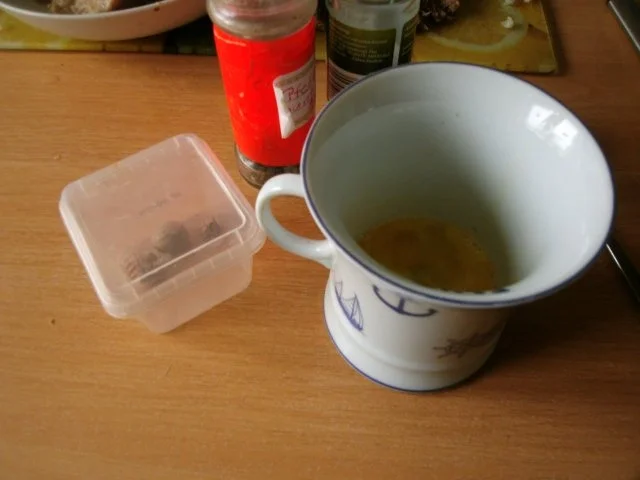 Klare Rindfleischsuppe mit Gemüse und Nudeln - Rezept - Bild Nr. 7