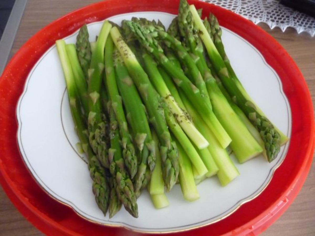 Salat : Grüner Spargel mit Joghurt Senf Soße - einfach - von Forelle1962