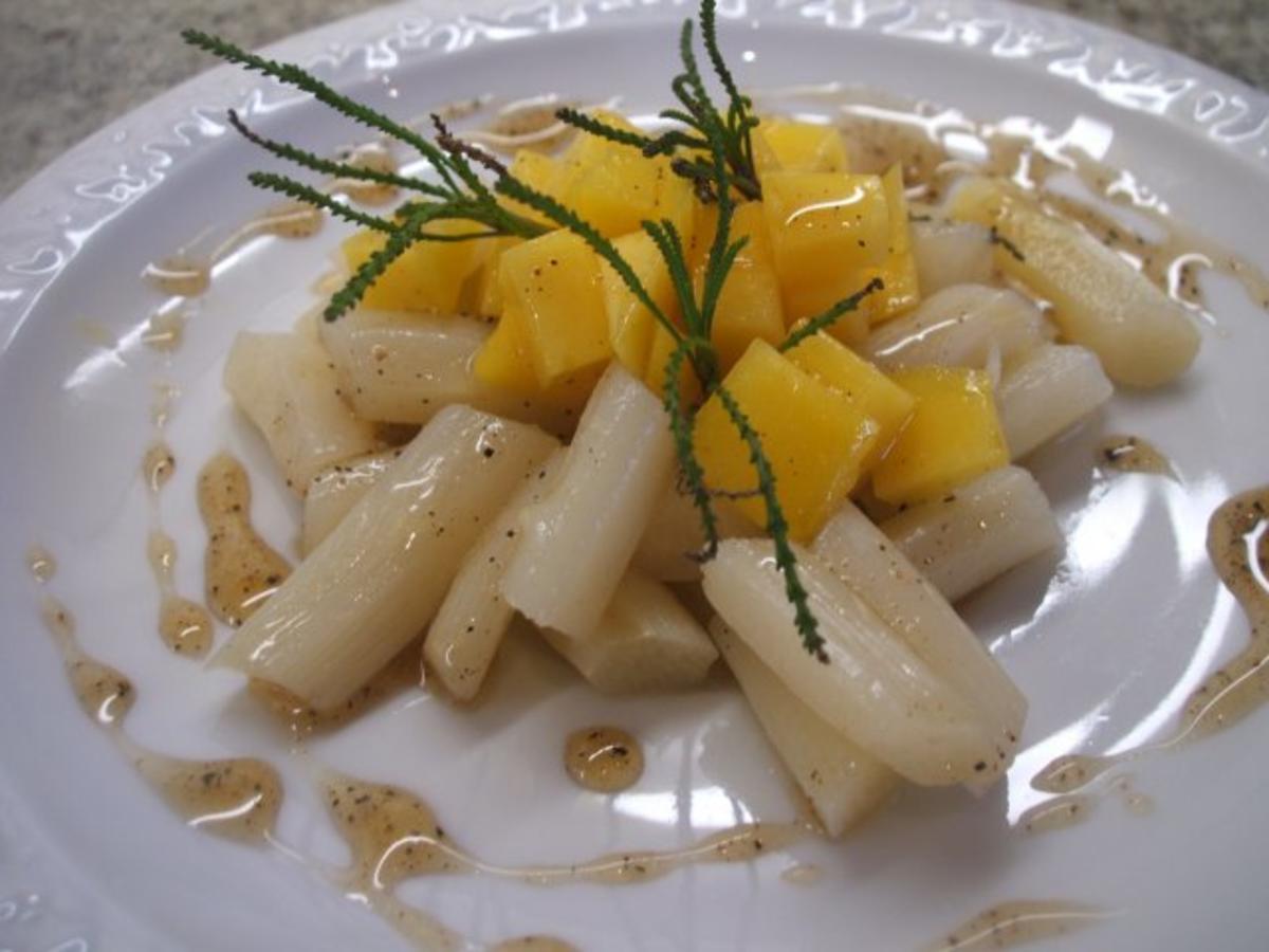 Salate: Spargelsalat mit frischer Mango - Rezept