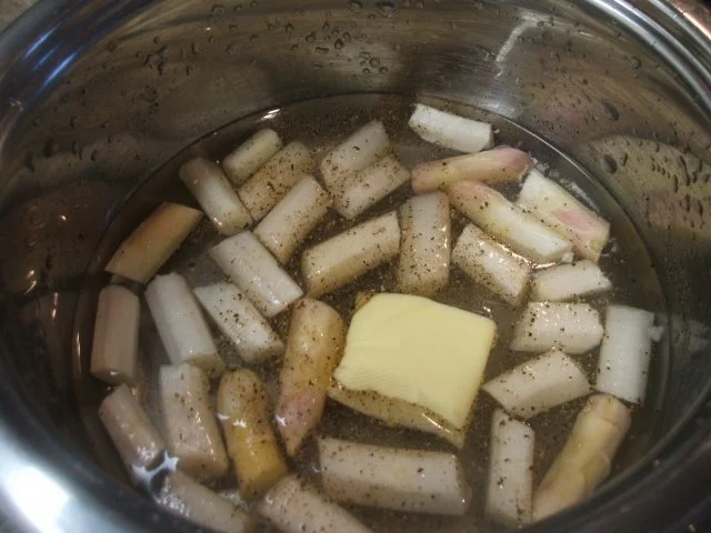 Rezept: Salate: Spargelsalat mit frischer Mango Bild Nr. 3 Salate: Spargelsalat mit frischer Mango - Rezept - Bild Nr. 3