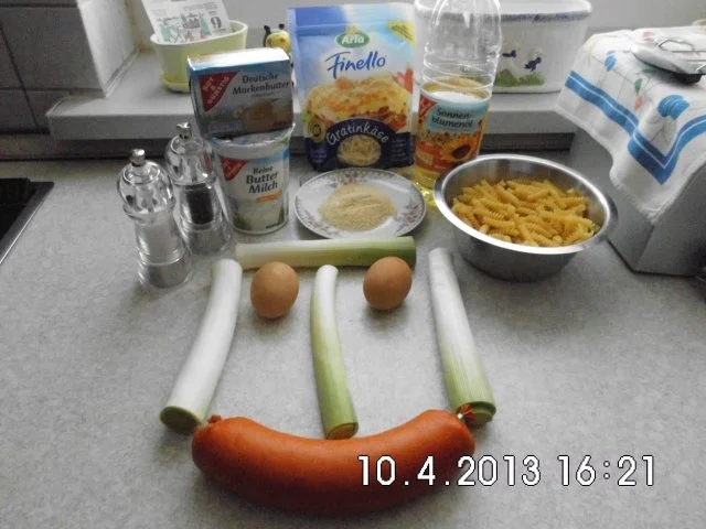 Auflauf mit Nudeln, Lauch und Wurst - Rezept - Bild Nr. 2