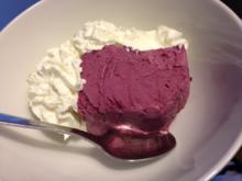 Kirsch Eiscreme (Glaceé) mit perfektem Schmelzgefühl - Rezept