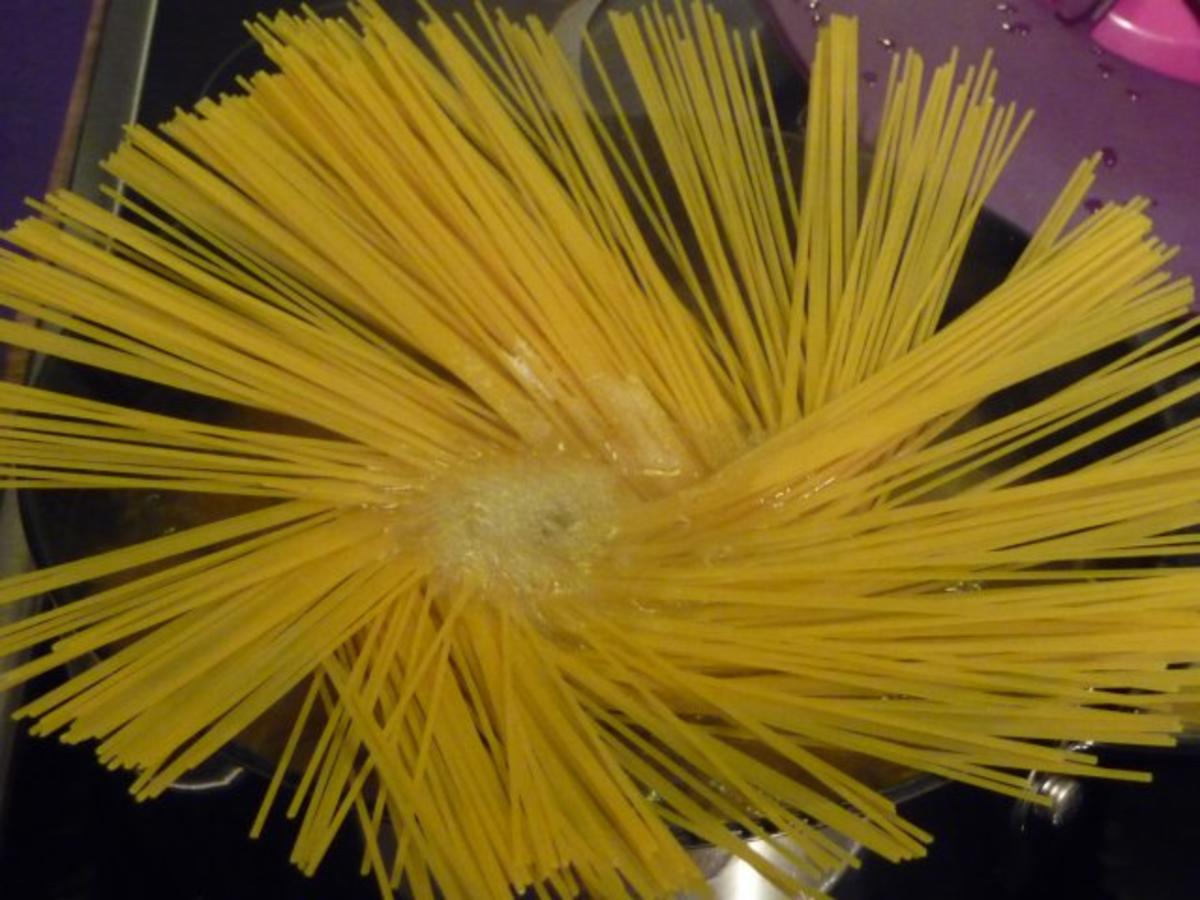 Unter 30 Minuten : Zwiebelhackfleisch mit Spaghetti - Rezept - Bild Nr. 9