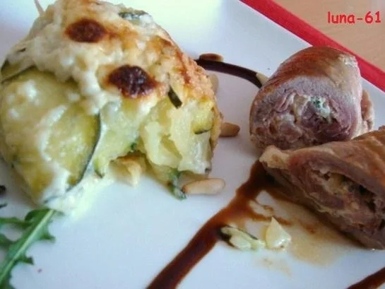 INVOLTINI AL CAPRINO E CONTORNI -  Involtini mit Ziegenfrischkäse und Beilagen - Rezept - Bild Nr. 12