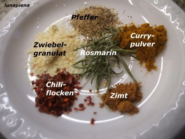 Salate: Nudelsalat mit Spargel und würzigen Putenstreifen - Rezept - Bild Nr. 4