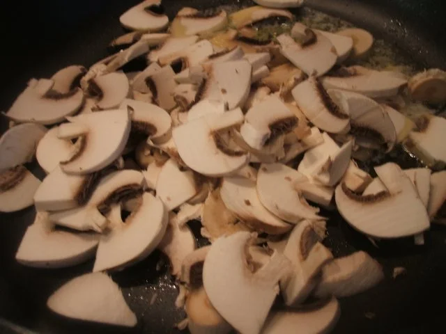 Salate: Nudelsalat mit Spargel und würzigen Putenstreifen - Rezept - Bild Nr. 2