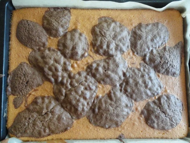 Rezept: KUHFLECKEN - KUCHEN Bild Nr. 3 KUHFLECKEN - KUCHEN - Rezept - Bild Nr. 3