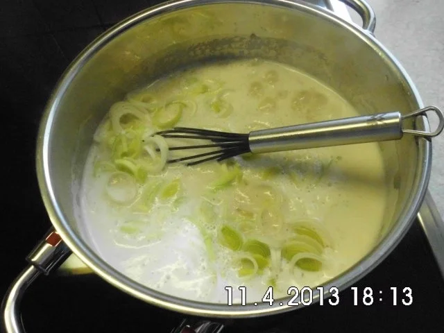 Rezept: Kartoffeln in Kräuter-Sahne-Sauce Bild Nr. 8 Kartoffeln in Kräuter-Sahne-Sauce - Rezept - Bild Nr. 8