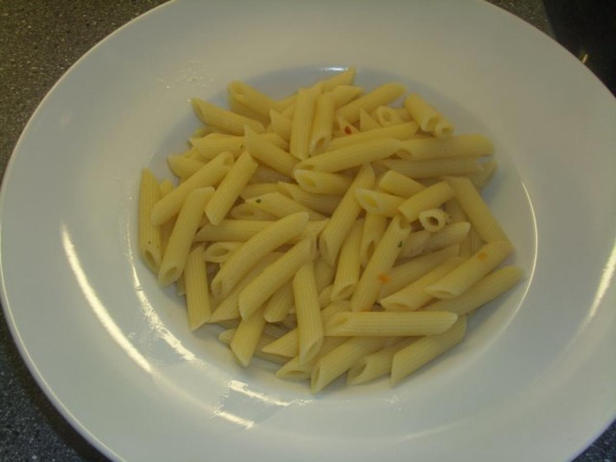 Pasta mit Zucchini und Oliven - Rezept - Bild Nr. 5