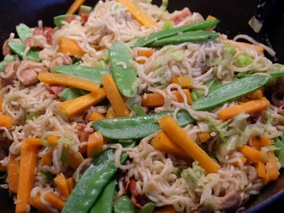 Rezept: Gebratene Nudeln Gebratene Nudeln - Rezept