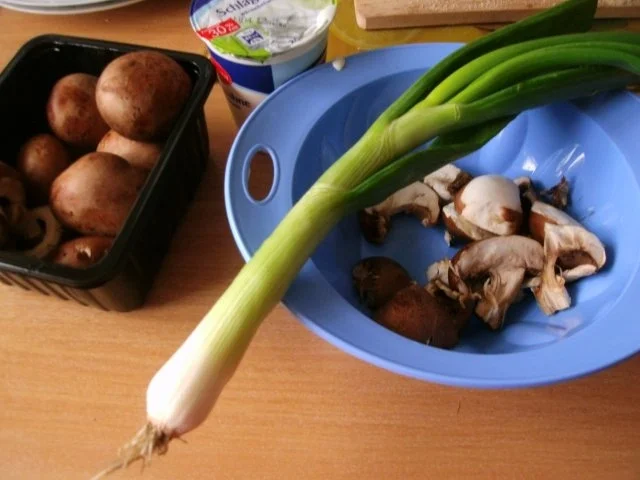 Rezept: Steaks mit Champignons und buntem Salat Bild Nr. 4 Steaks mit Champignons und buntem Salat - Rezept - Bild Nr. 4