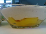 Selbstgemachtes Grießbrei mit Apfel-Mango-Stück - Rezept