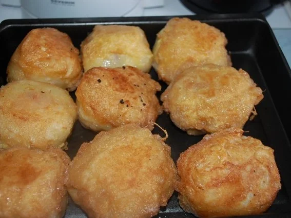 Versteckte Eier im Blätterteig - Rezept