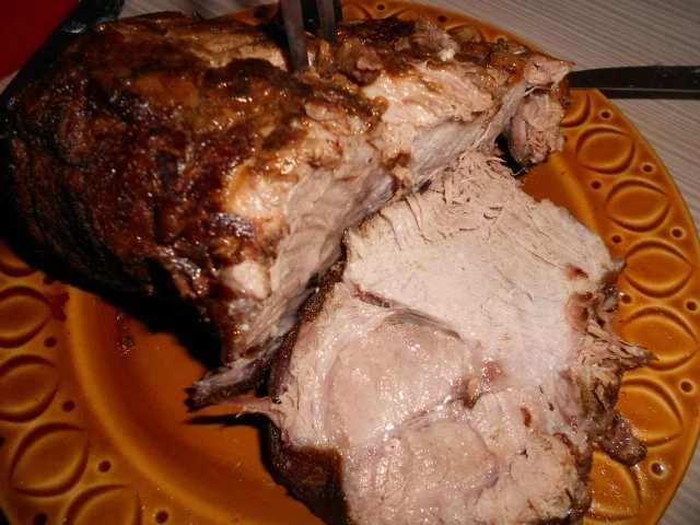 Rezept: Schweinenackenbraten mit Rotkohl und Salzkartoffeln Bild Nr. 4 Schweinenackenbraten mit Rotkohl und Salzkartoffeln - Rezept - Bild Nr. 4