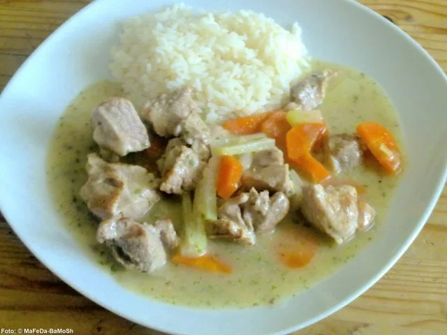 Rezept: Gulasch mit Frühlingsgemüse Gulasch mit Frühlingsgemüse - Rezept