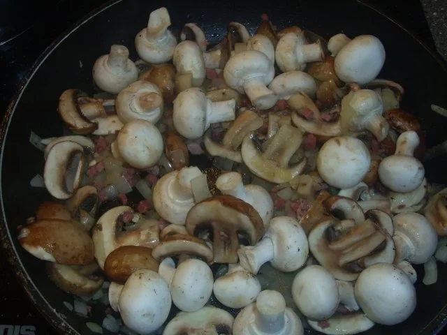 Rezept: Hirschgulasch Bild Nr. 5 Hirschgulasch - Rezept - Bild Nr. 5