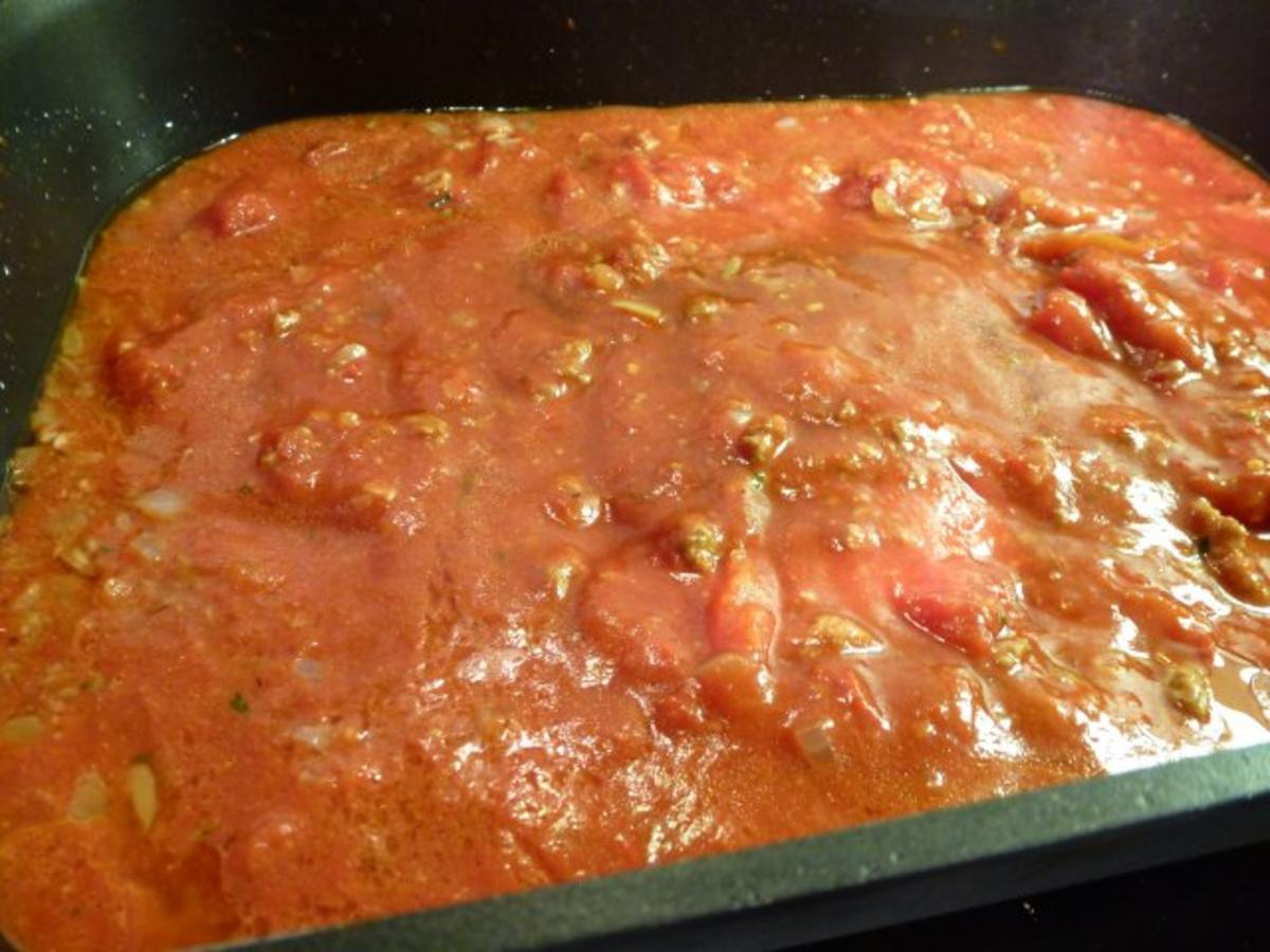 Paprika-Hackfleisch-Boote mit würziger Sauce - Rezept - Bild Nr. 11