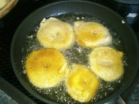 Rezept: Gebackene Apfelringe Bild Nr. 5 Gebackene Apfelringe - Rezept - Bild Nr. 5