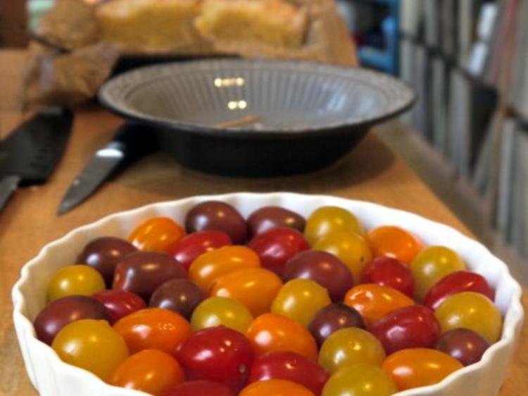 Süss scharfe Hähnchenbrust, Ofen Rosmarin Kartoffeln, bunte Ofentomaten ...