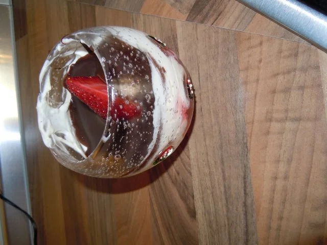 Mascarponecreme auf Erdbeeren mit Schokoguss - Rezept - Bild Nr. 2