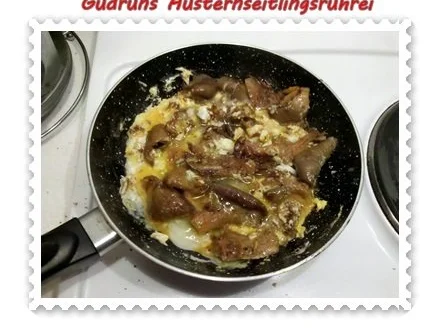 Rezept: Eier: Austernseitlingsrührei Bild Nr. 9 Eier: Austernseitlingsrührei - Rezept - Bild Nr. 9