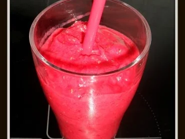 BiNe` S STARTSMOOTHIE - Rezept