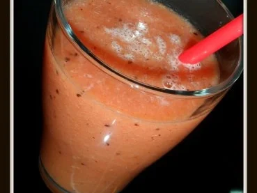 BiNe` S TROPICAL SMOOTHIE - Rezept