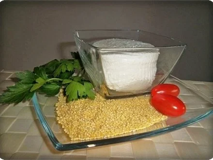 Frischkäse mit Tomaten, Hirse und Petersilie verfeinert - Rezept - Bild Nr. 4