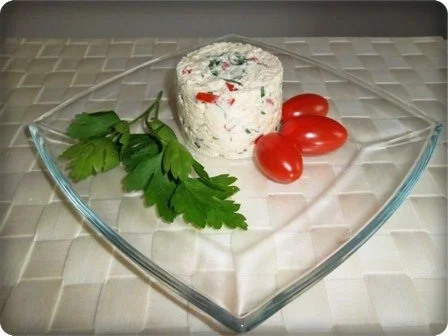 Frischkäse mit Tomaten, Hirse und Petersilie verfeinert - Rezept - Bild Nr. 13