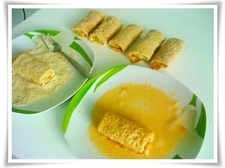 Pfannkuchen, gefüllt, gerollt, paniert und gebraten. - Rezept - Bild Nr. 22