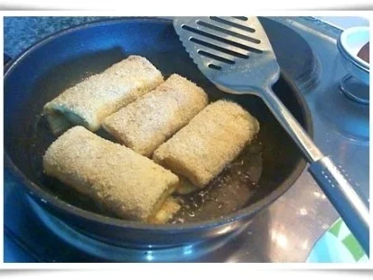 Pfannkuchen, gefüllt, gerollt, paniert und gebraten. - Rezept - Bild Nr. 24