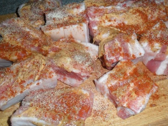 Rezept: rippchen in malzbiersoße-nichts für ne "bikinidiätfigur" !!! Bild Nr. 2 rippchen in malzbiersoße-nichts für ne "bikinidiätfigur" !!! - Rezept - Bild Nr. 2