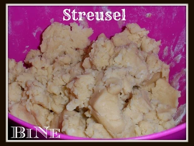 Rezept: BiNe` S BANANEN - HASELNUSSKUCHEN Bild Nr. 3 BiNe` S BANANEN - HASELNUSSKUCHEN - Rezept - Bild Nr. 3