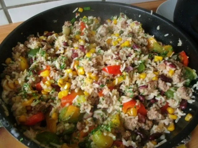 Rezept: Gemüse-Hack- Reispfanne Bild Nr. 12 Gemüse-Hack- Reispfanne - Rezept - Bild Nr. 12