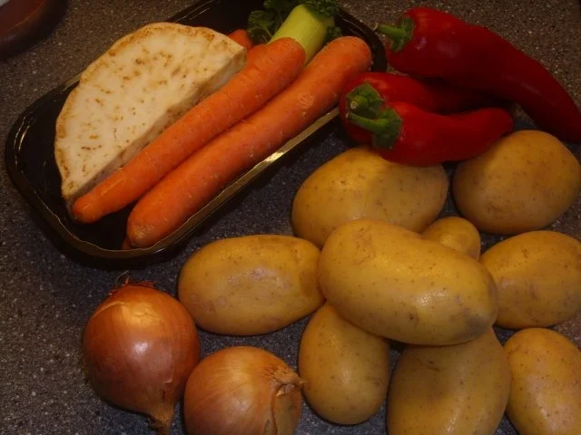 Rezept: Kartoffelgulasch Bild Nr. 2 Kartoffelgulasch - Rezept - Bild Nr. 2