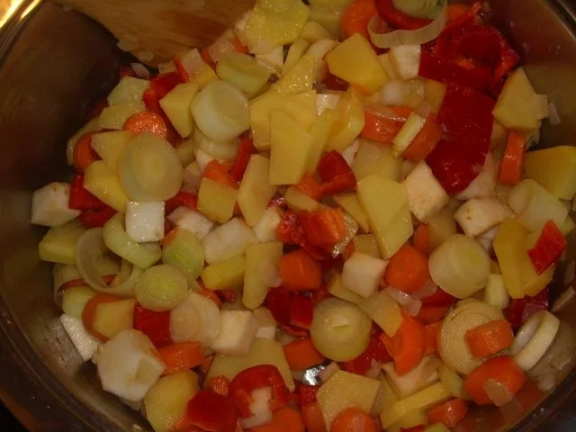 Rezept: Kartoffelgulasch Bild Nr. 4 Kartoffelgulasch - Rezept - Bild Nr. 4