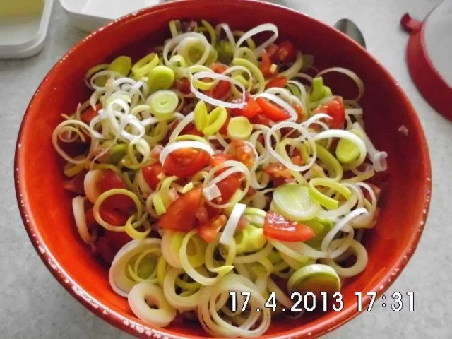 Rezept: Lauch-Tomaten-Gratin Bild Nr. 5 Lauch-Tomaten-Gratin - Rezept - Bild Nr. 5