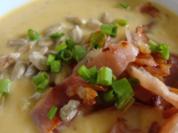 Süppchen aus Sellerie mit Süßkartoffel und 2-erlei Topping - Rezept