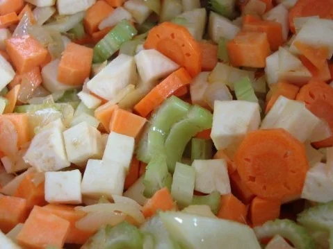 Süppchen aus Sellerie mit Süßkartoffel und 2-erlei Topping - Rezept - Bild Nr. 7