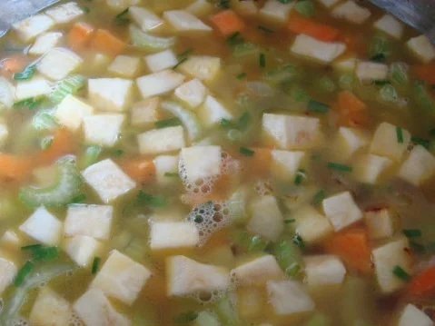 Süppchen aus Sellerie mit Süßkartoffel und 2-erlei Topping - Rezept - Bild Nr. 9