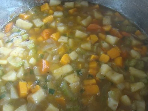 Süppchen aus Sellerie mit Süßkartoffel und 2-erlei Topping - Rezept - Bild Nr. 13