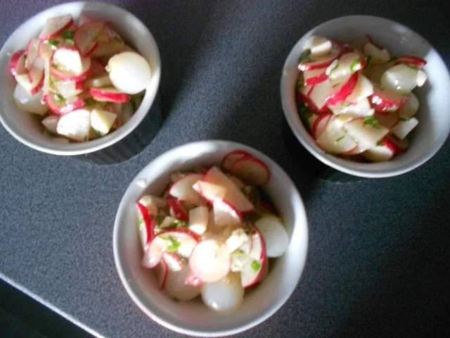 Rezept: Radieschensalat Bild Nr. 3 Radieschensalat - Rezept - Bild Nr. 3