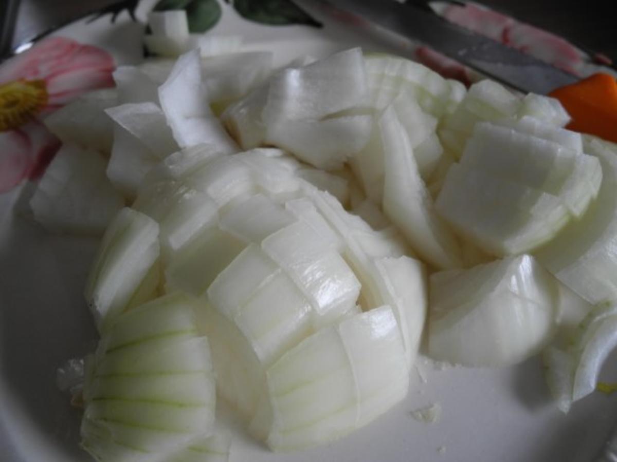 Unter 30 Minuten : Wurst - Bratkartoffeln dazu Gurkensalat - Rezept - Bild Nr. 4
