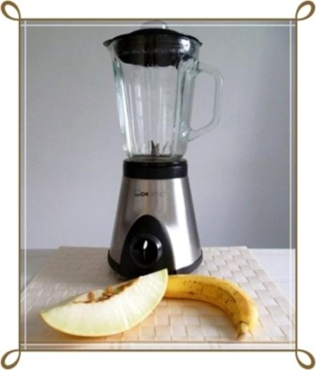 Fruchtiger Banane-Honigmelone Smoothie - Rezept - Bild Nr. 3