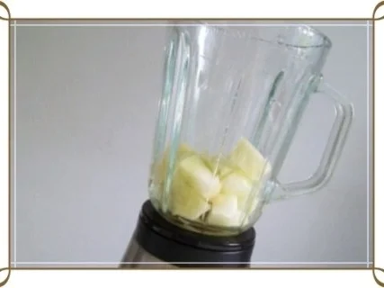 Rezept: Fruchtiger Banane-Honigmelone Smoothie Bild Nr. 6 Fruchtiger Banane-Honigmelone Smoothie - Rezept - Bild Nr. 6