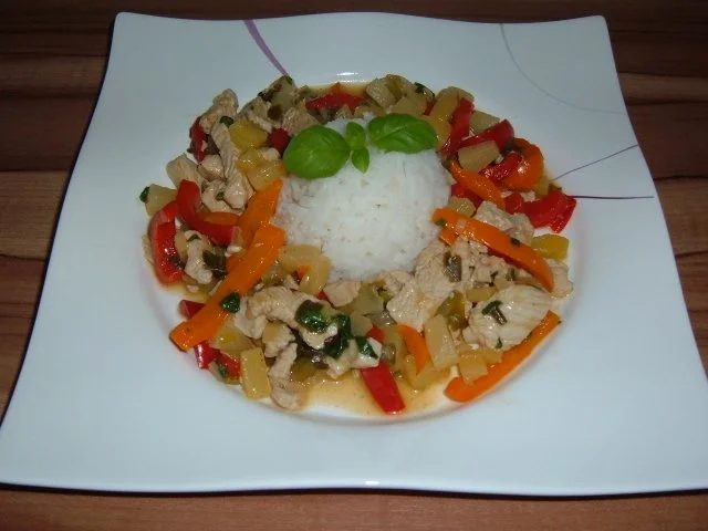 Rezept: Geflügel : Puten - Geschnetzeltes Bild Nr. 2 Geflügel : Puten - Geschnetzeltes - Rezept - Bild Nr. 2