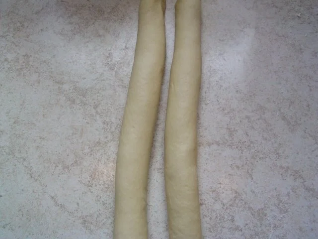 Rezept: Nuss-Marzipan-Zopf Bild Nr. 7 Nuss-Marzipan-Zopf - Rezept - Bild Nr. 7