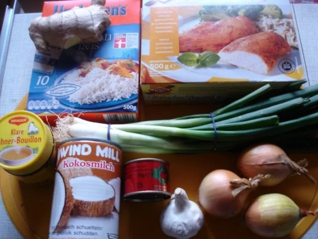 Hähnchenbrustfiletcurry im Wok mit Basmatireis - Rezept - Bild Nr. 2